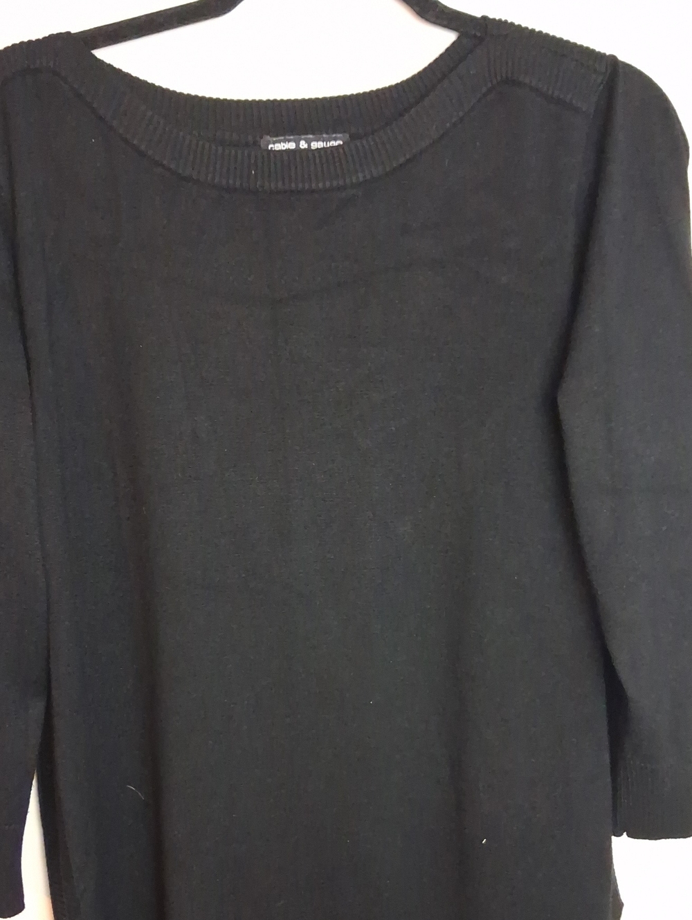 Cable & Gauge Black Crewneck Sweater